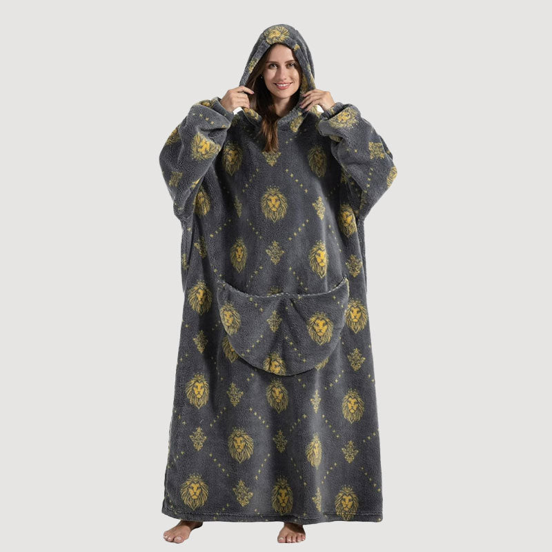 🧸 Thickened bathrobe with hood and blanke