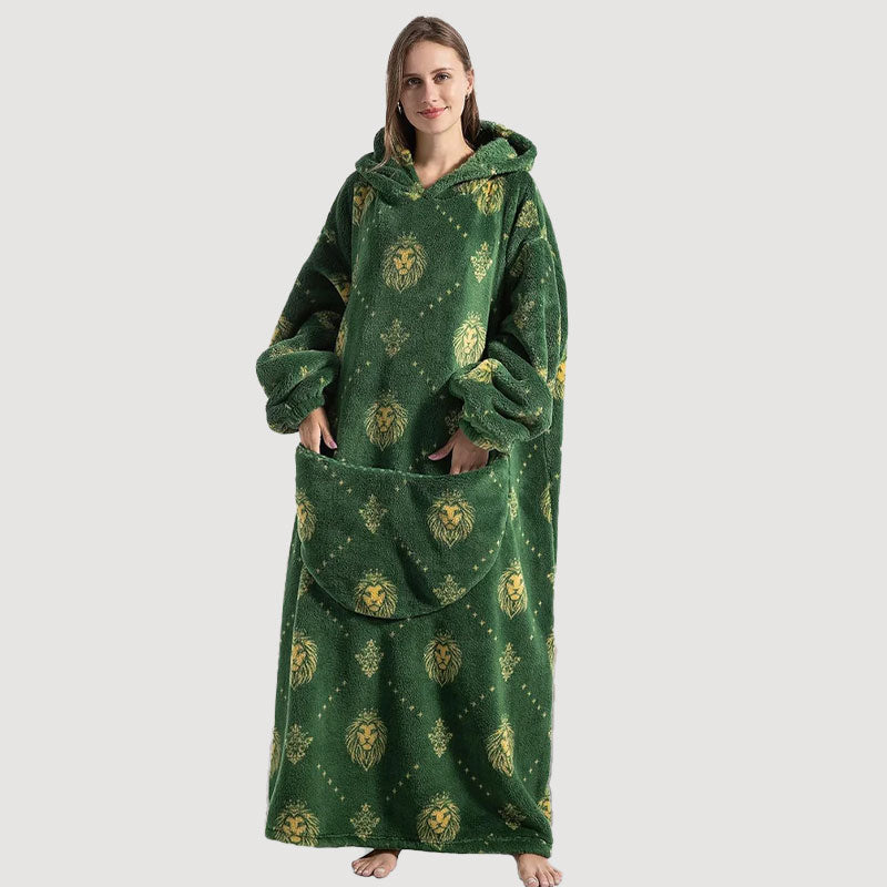 🧸 Thickened bathrobe with hood and blanke