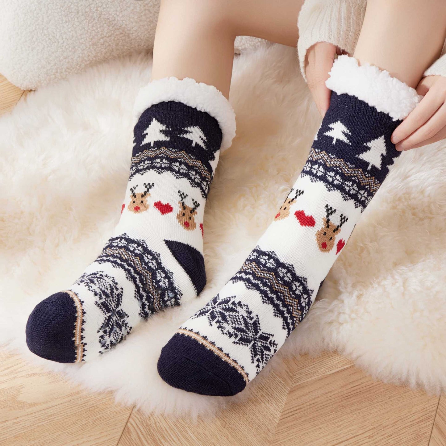 🎅✨ Cozy Christmas Fluffy Socks