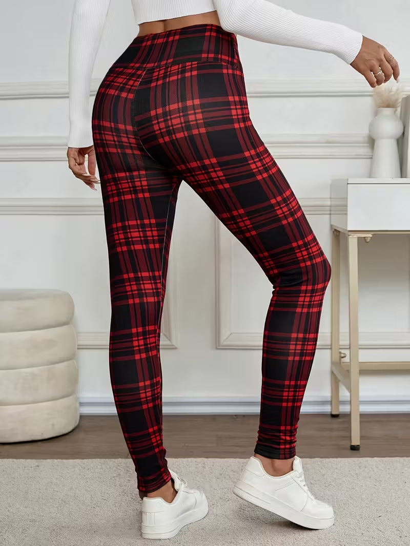 Checkered leggings for women – soft, stretchy, and stylish winter wear 🧣