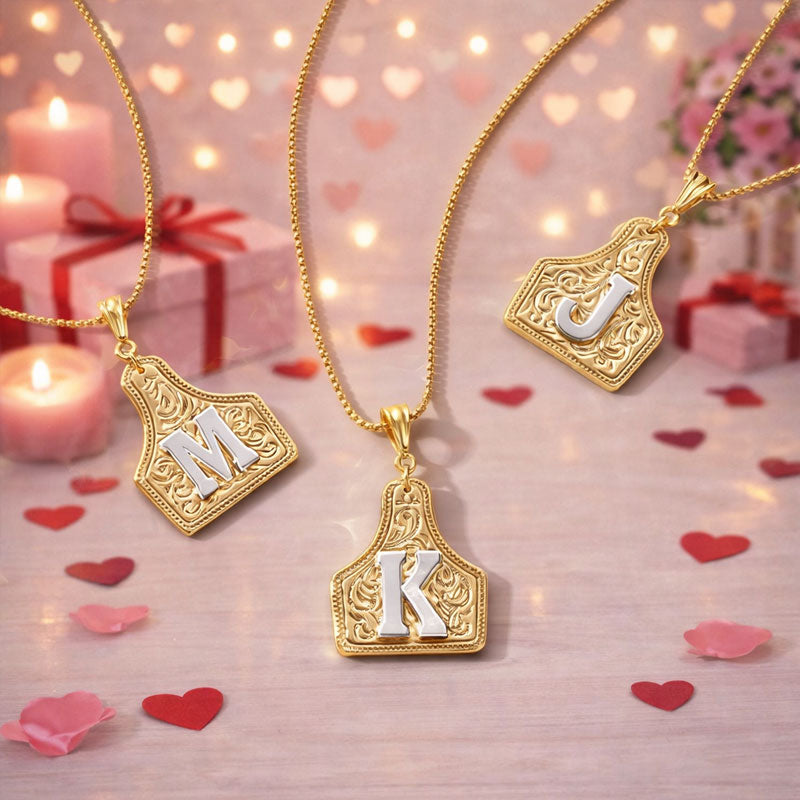 🤠Cowboy Hat Box & Letter Necklace🌵