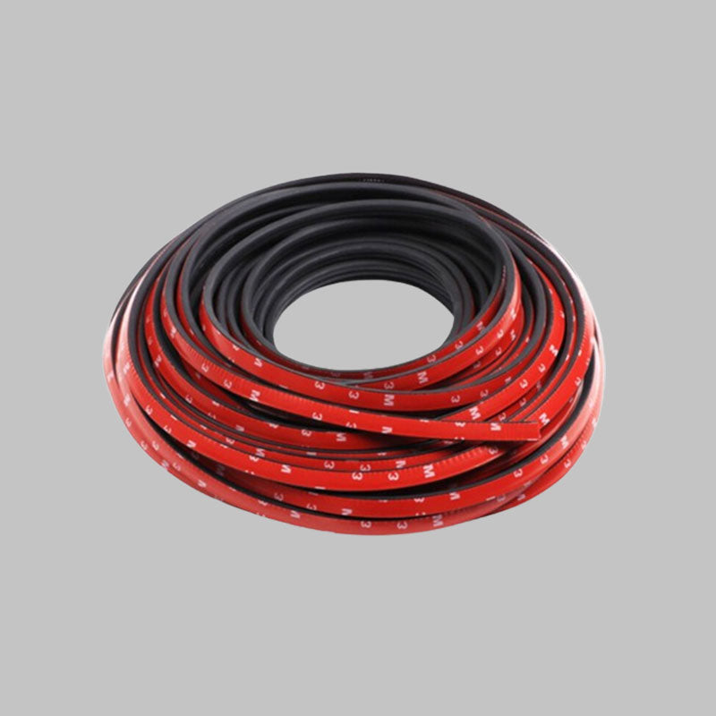 Dust-protected rubber sealing strip for reducing vehicle noise