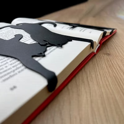 😹5 metal bookmarks in the shape of cat