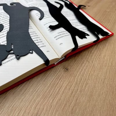 😹5 metal bookmarks in the shape of cat