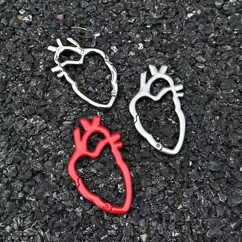 ❤️ Geometric-Shaped Carabiner Keychain